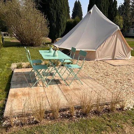 Campsite Glamping Les Arpents Verts Yvoir