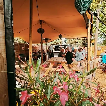 Glamping Les Arpents Verts * Yvoir