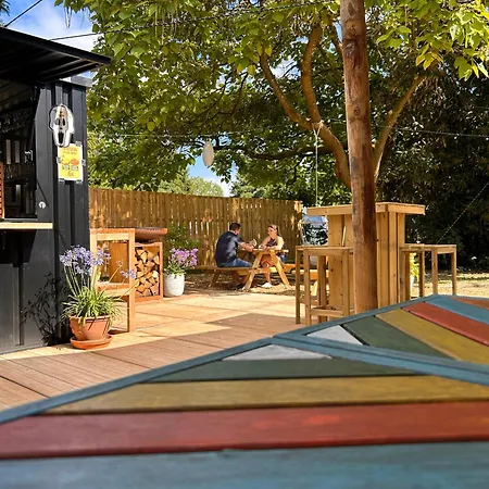 Kemping Glamping Les Arpents Verts *